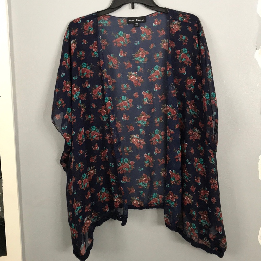 Navy floral kimono